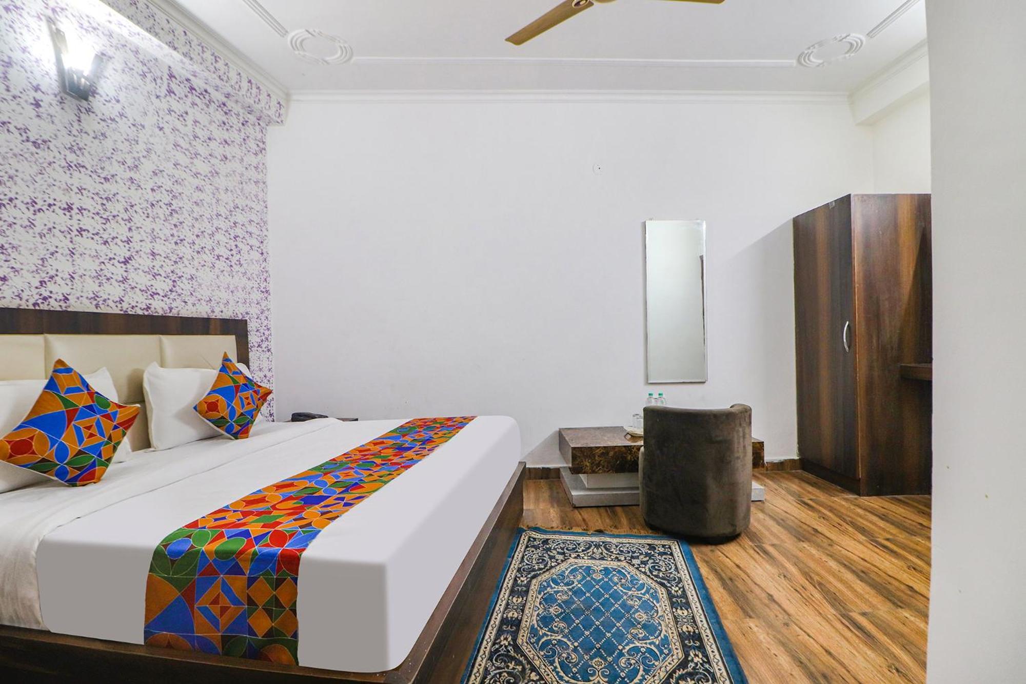 Hotel Fabexpress Sinon Nueva Delhi Exterior foto
