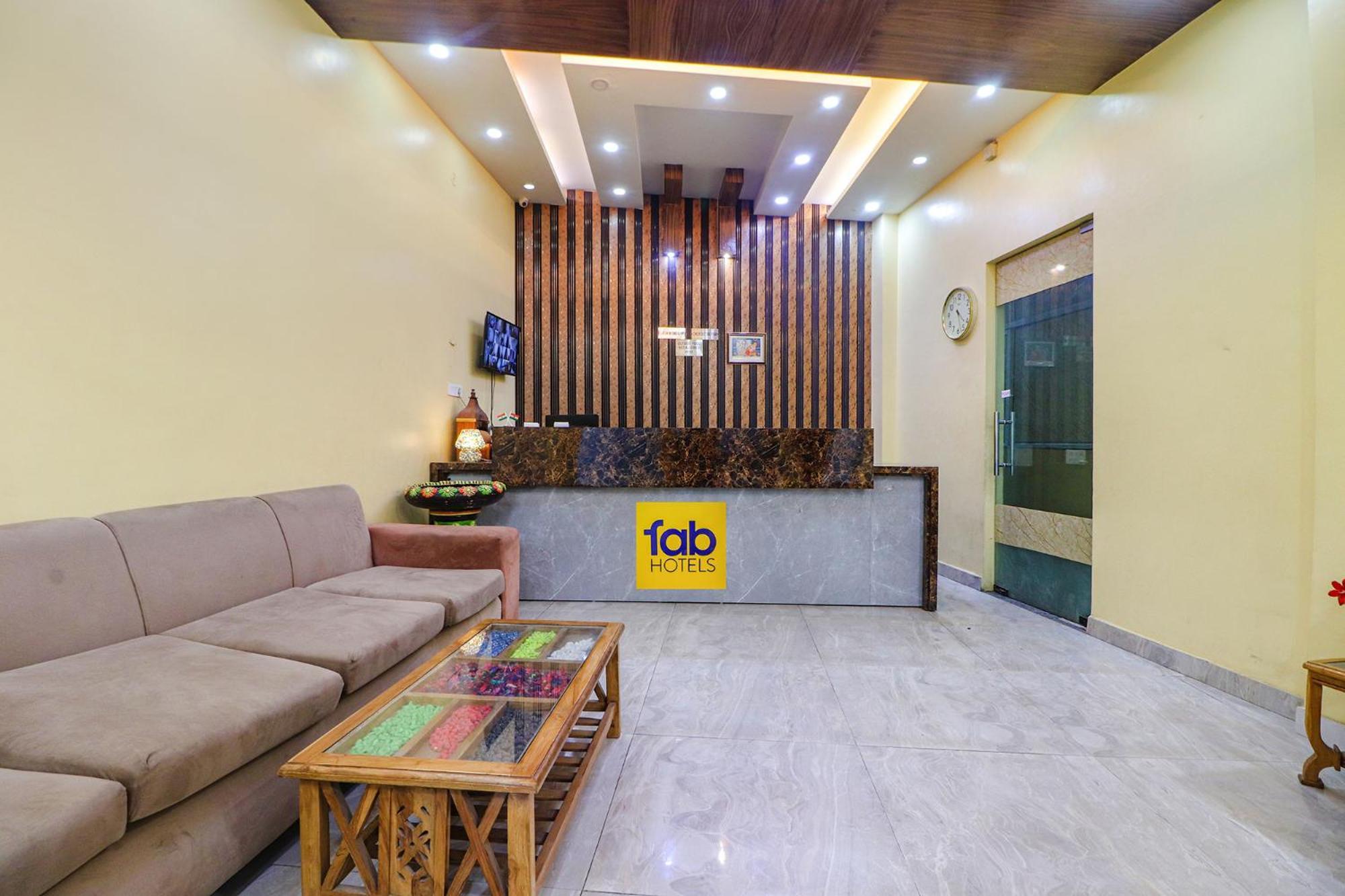 Hotel Fabexpress Sinon Nueva Delhi Exterior foto